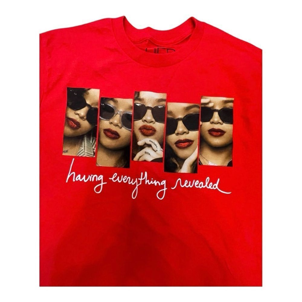 Red Graphic Tee - Short Sleeve‎